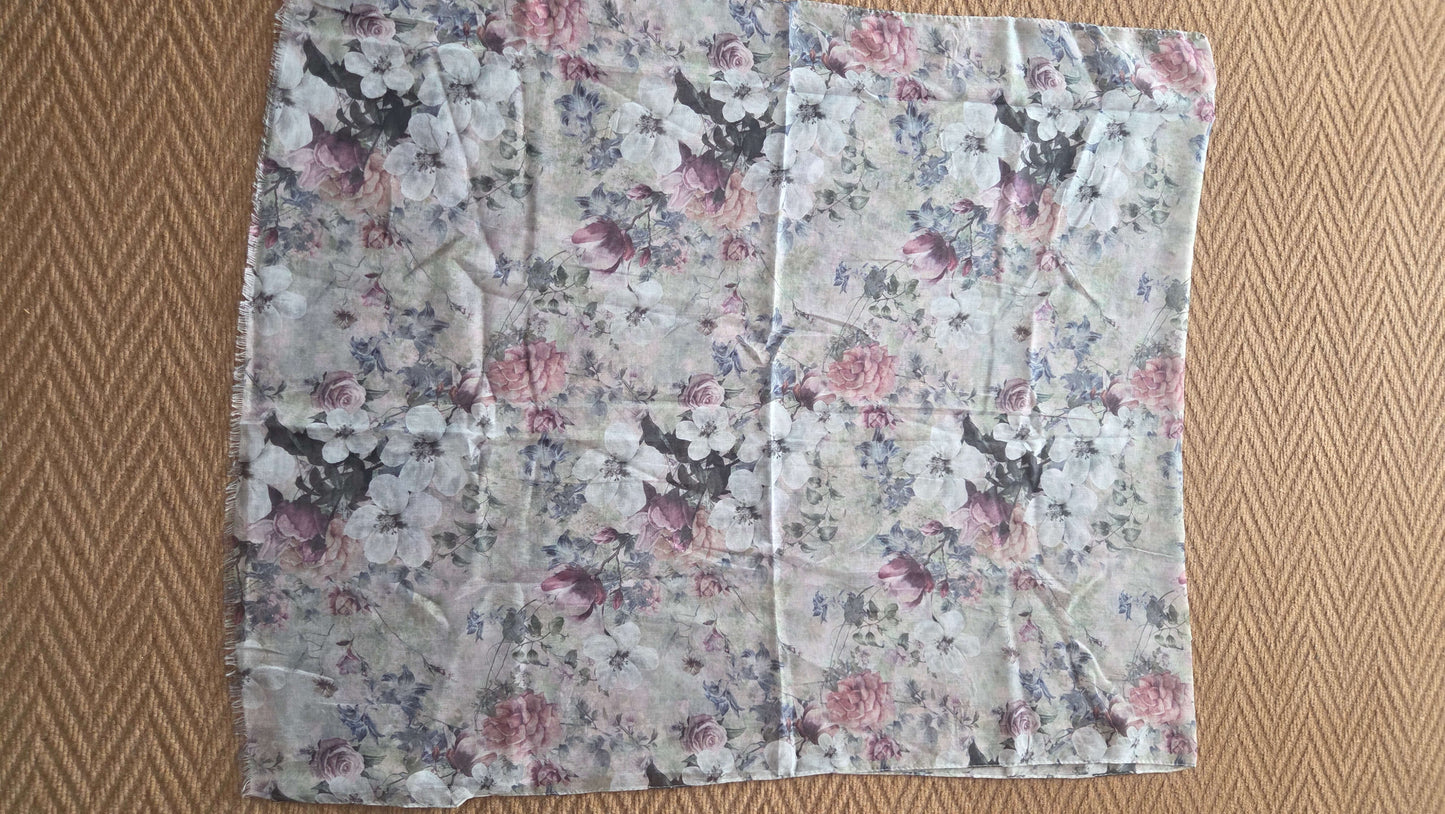 Green Printed Scarf SE0292