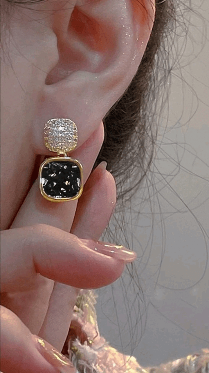 Black Rhinestone Earring JU0276