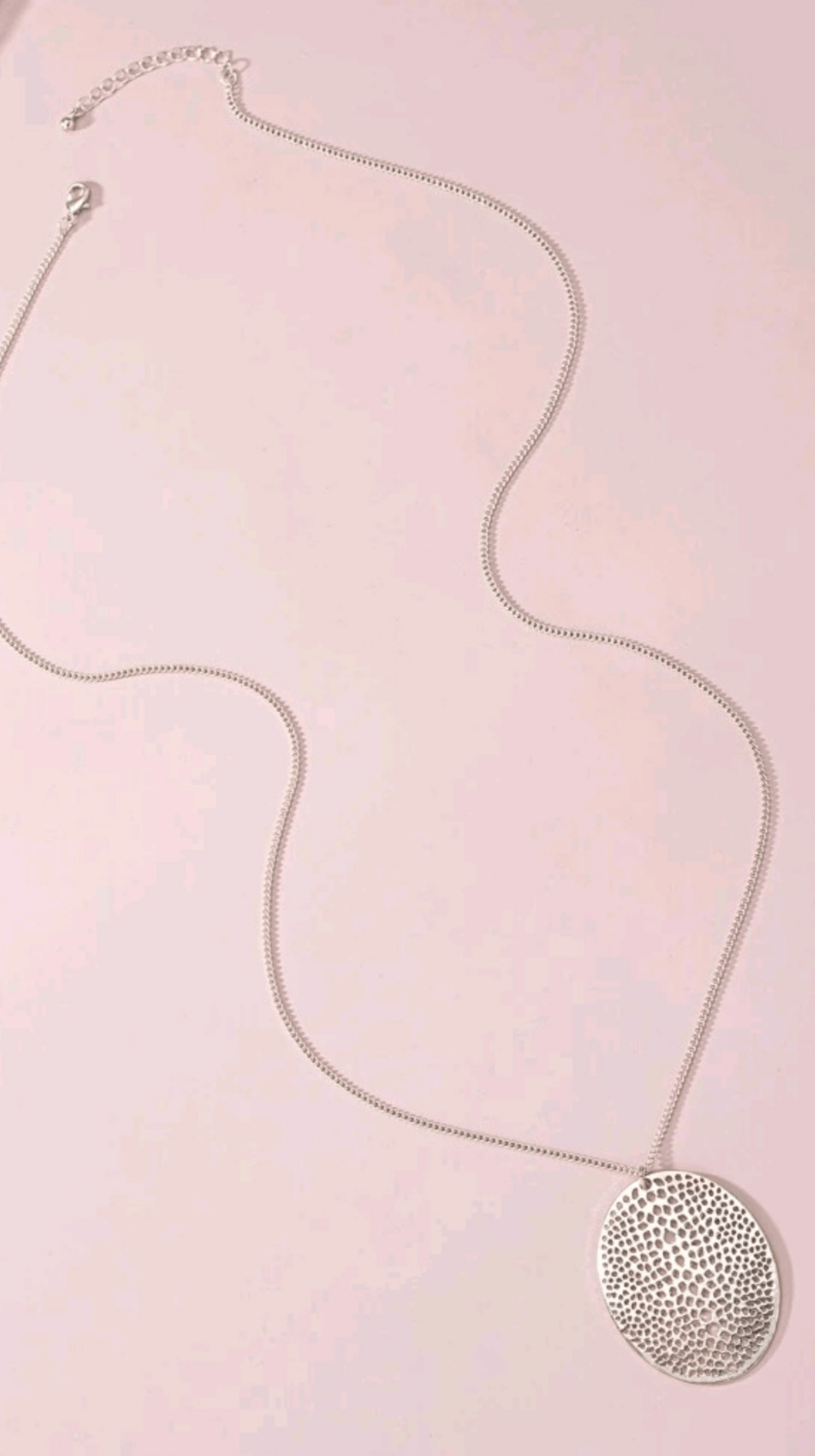 Silver Oval Pendant JU0359