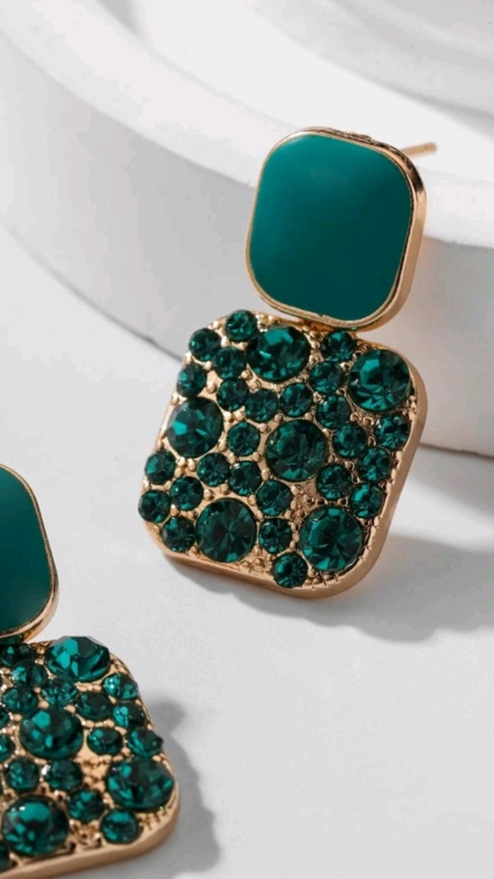 Green Rhinestone Earring JU0272