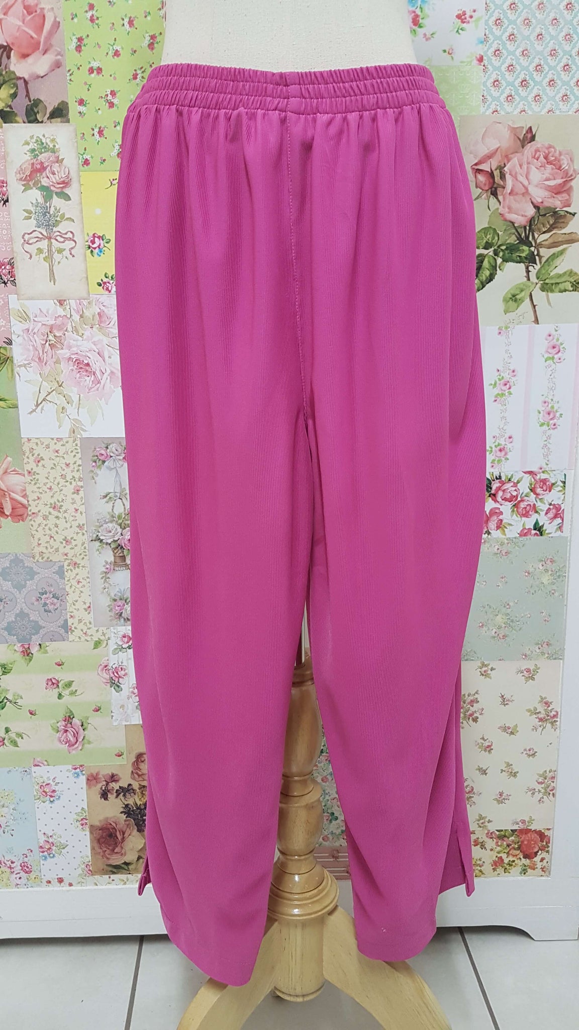 3/4 Cerise Pink Pants BK0394