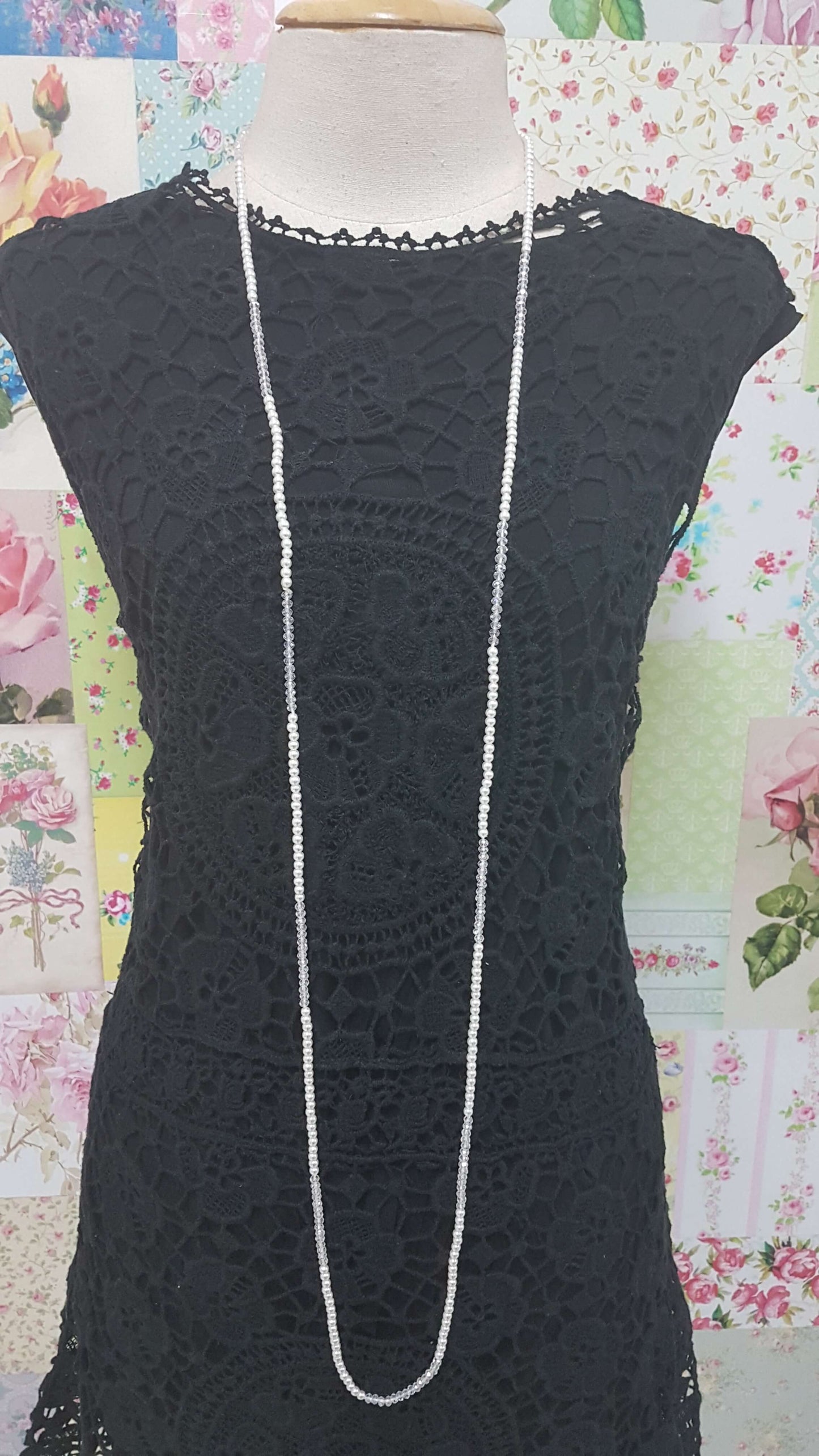 White & Clear Beads Necklace JU0174