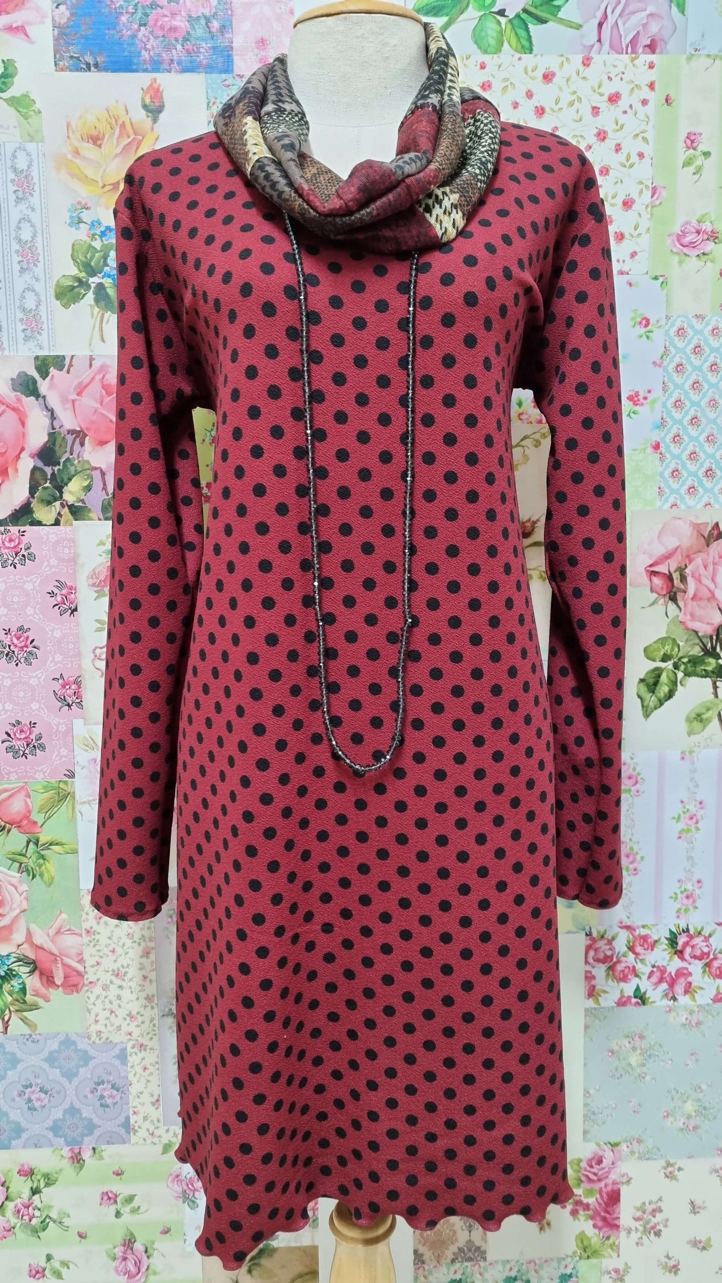 Maroon Polka Dot Top LR0167