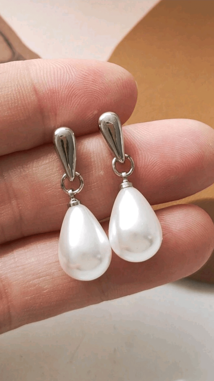 Silver/Gold Faux Pearl Teardrop Earring JU0179