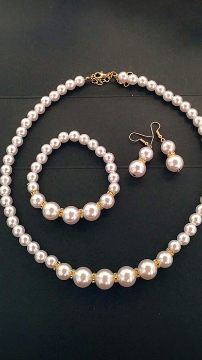 Faux Pearl Necklace Set JU0379