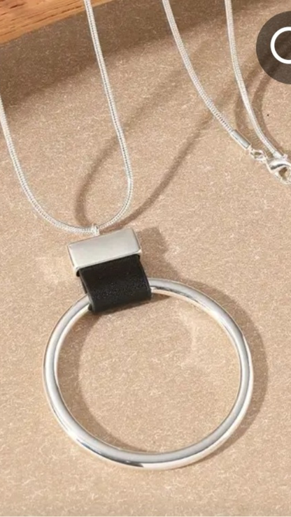 Gold / Silver Circle Necklace JU0396