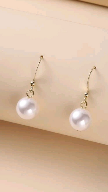 Pearl Earrings JU0338