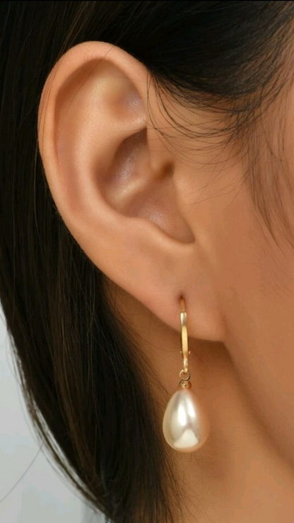 Gold Faux Pearl Earring JU072