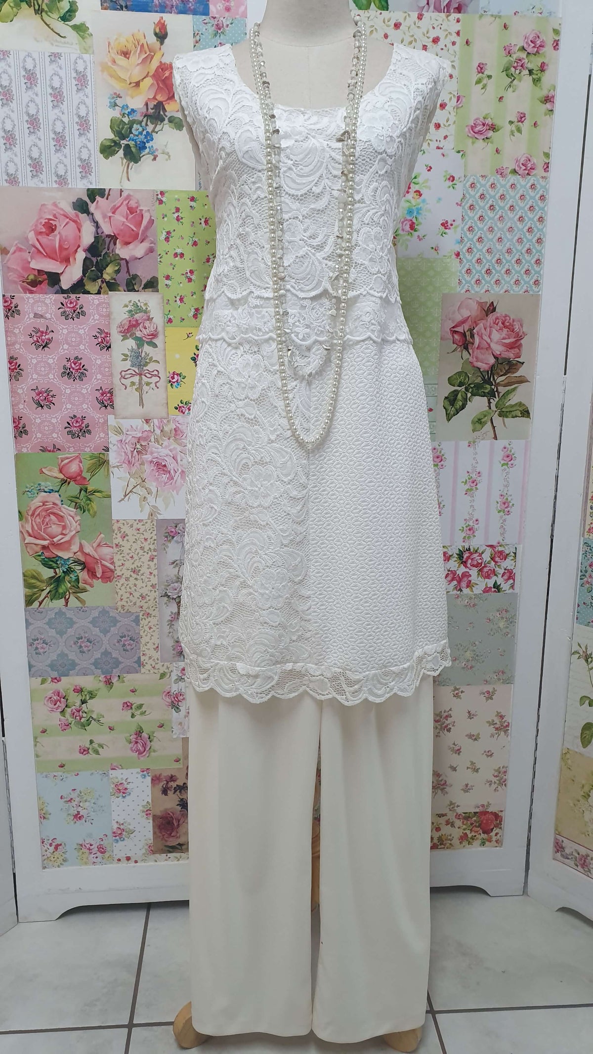Cream Lace 2-Piece Pants Set AG025