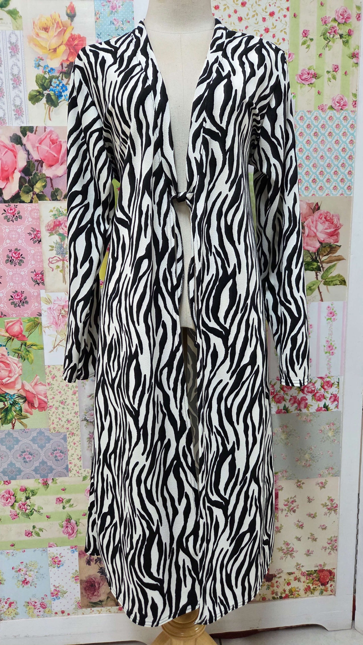 Black & White Jacket LR0640