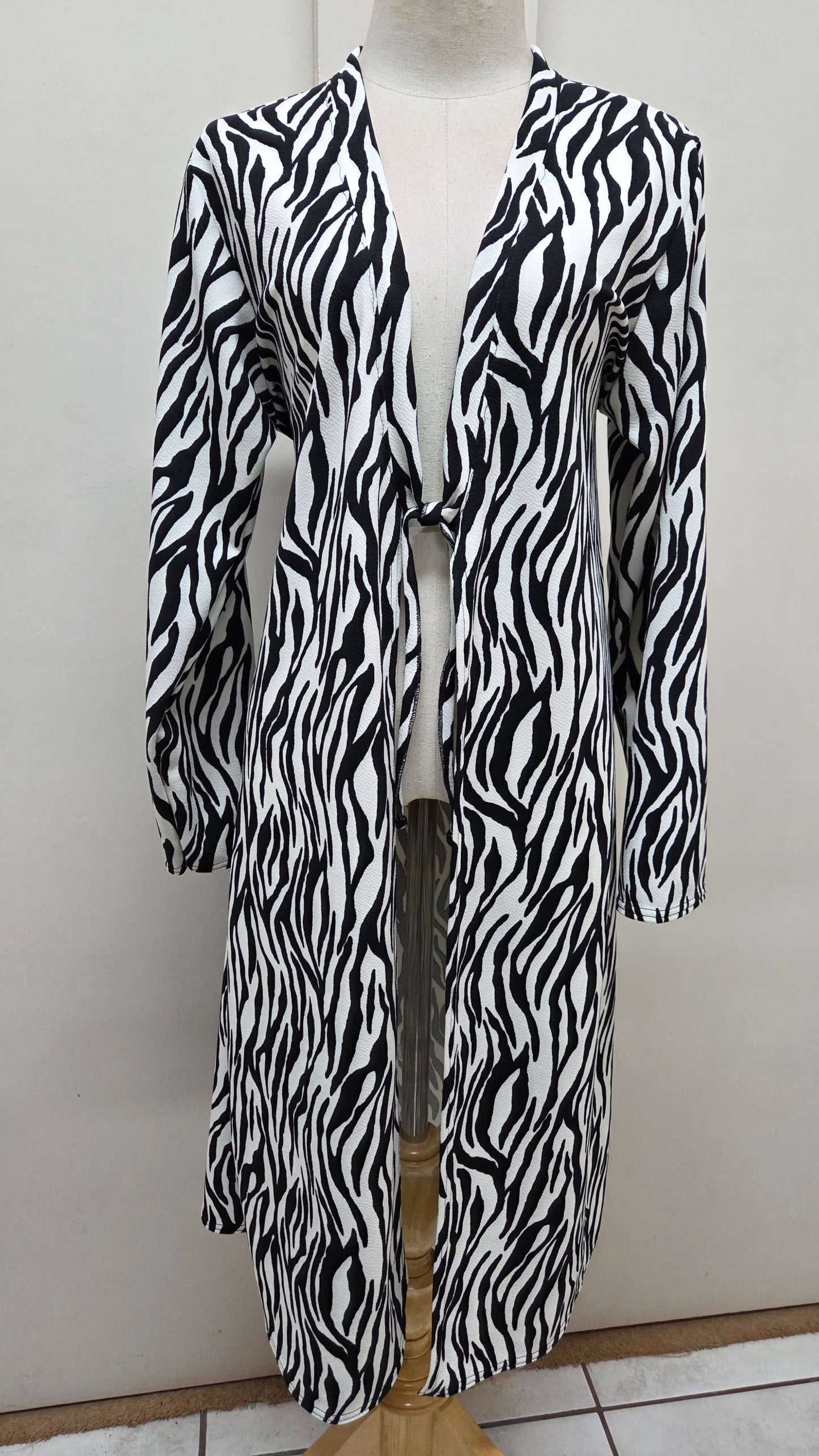 Black & White Jacket LR0640