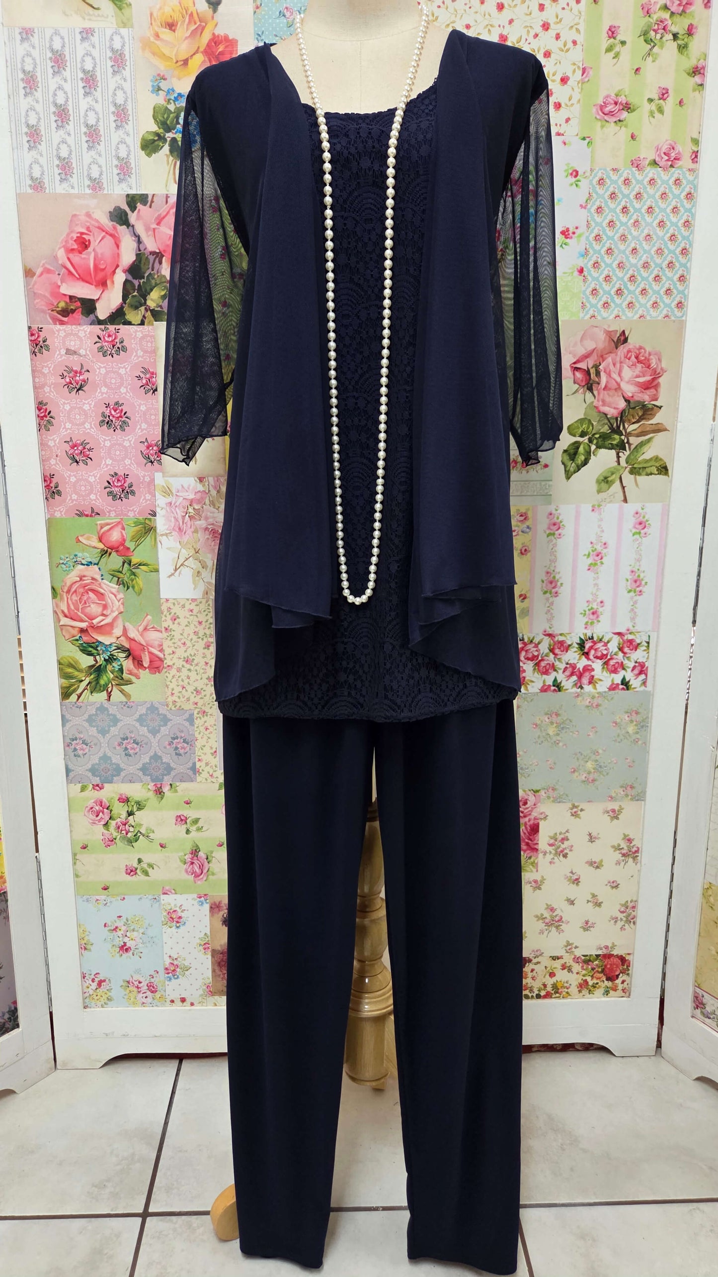 Navy Blue Lace 2-Piece LR0280