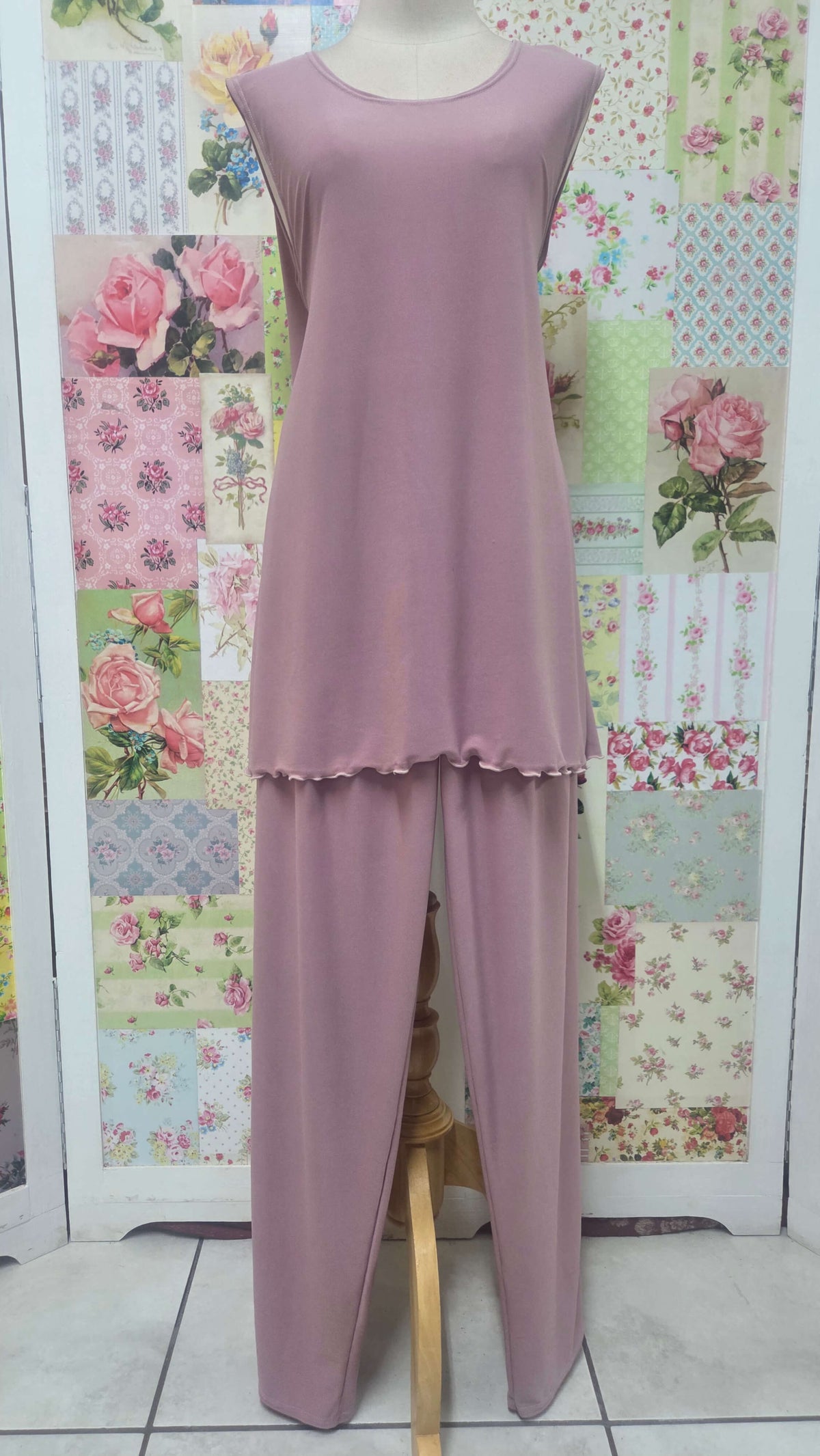 Dusty Pink Lace 3-Piece Pants Set LR0327