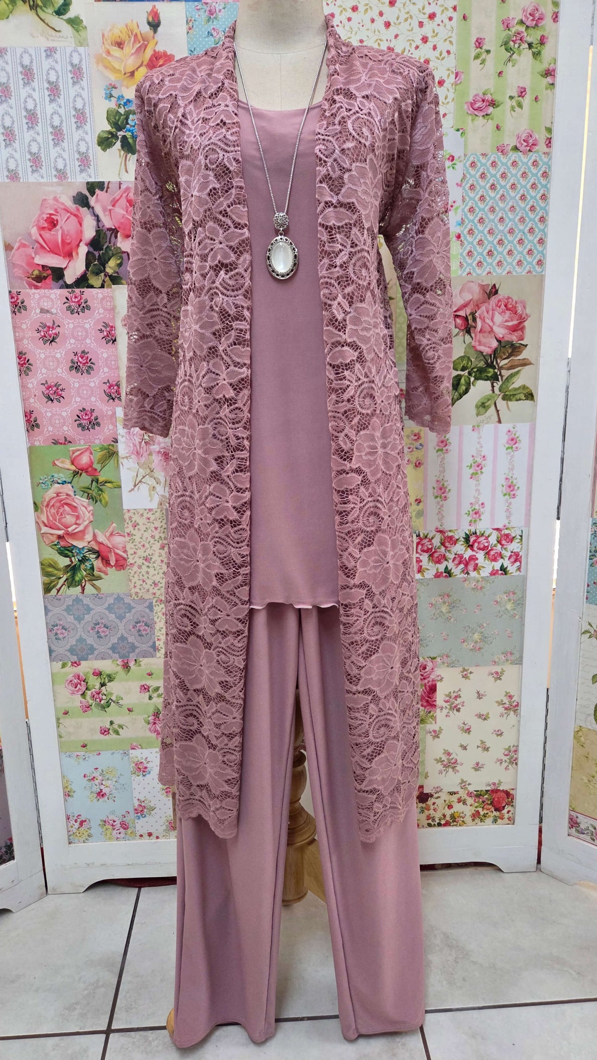Dusty Pink Lace 3-Piece Pants Set LR0327
