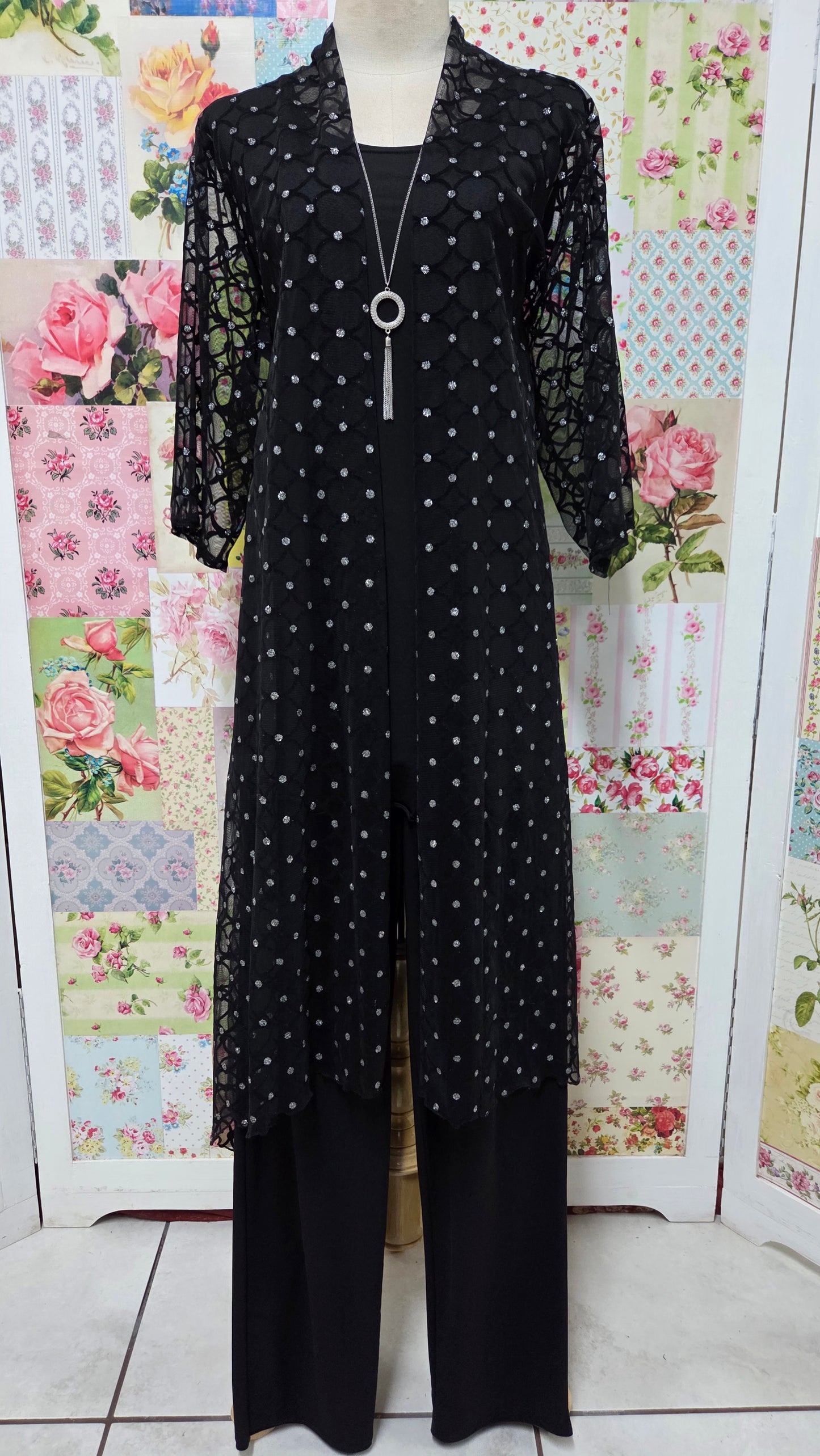 Black & Silver Top LR0362