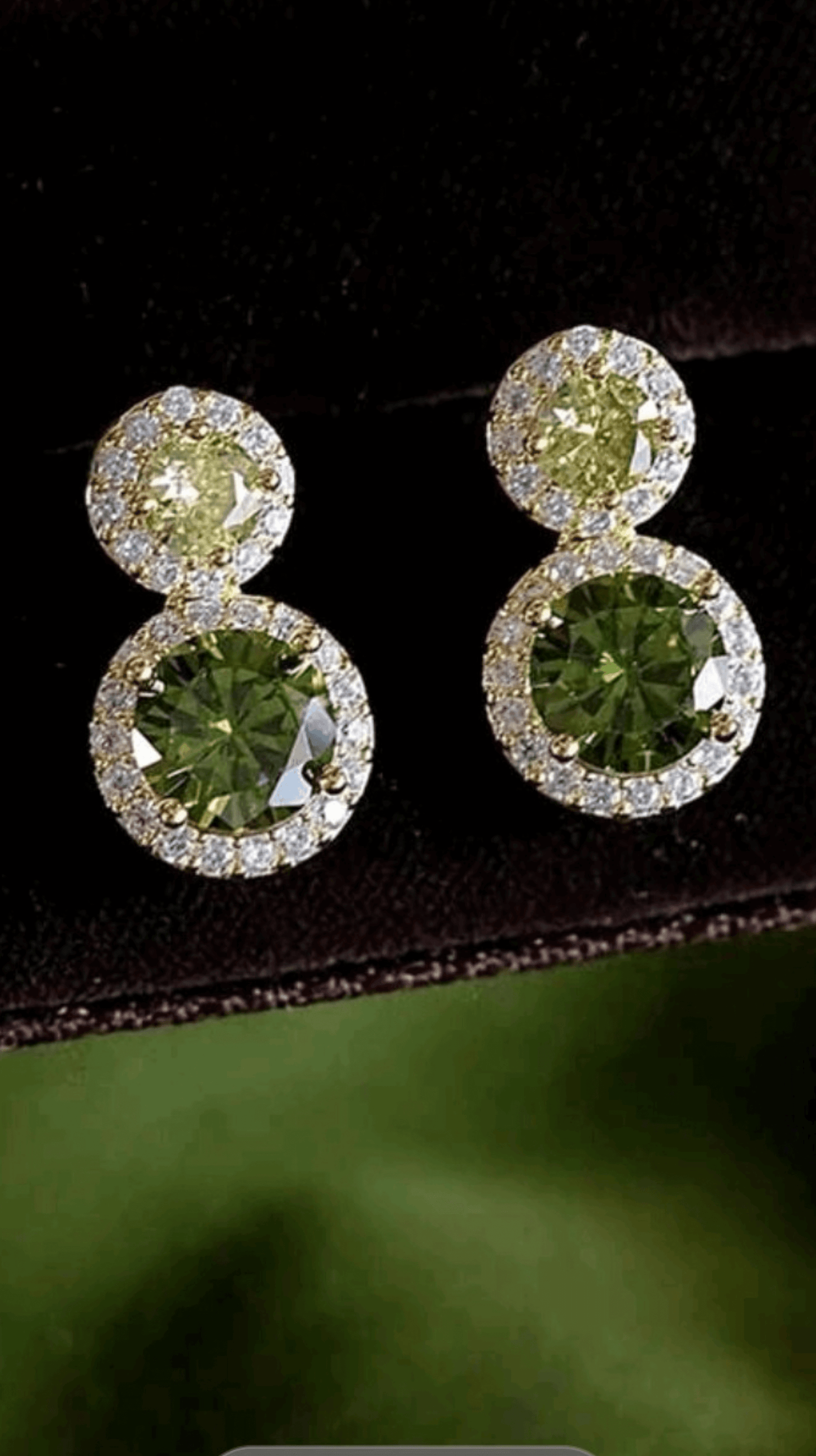 Green Earrings JU0205