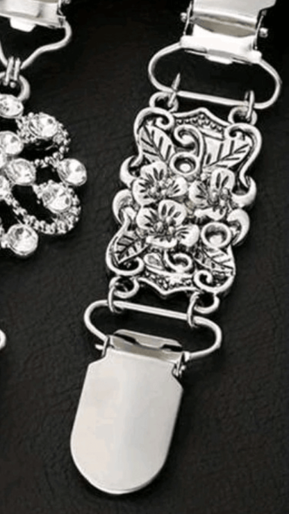 Silver / Gold Cardigan Clip JU042