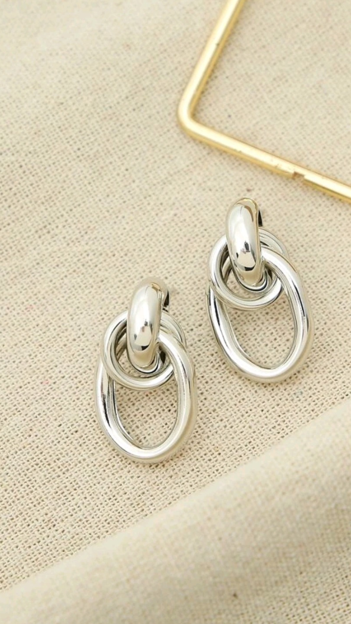 Oval Drop Silver EarringJU0132