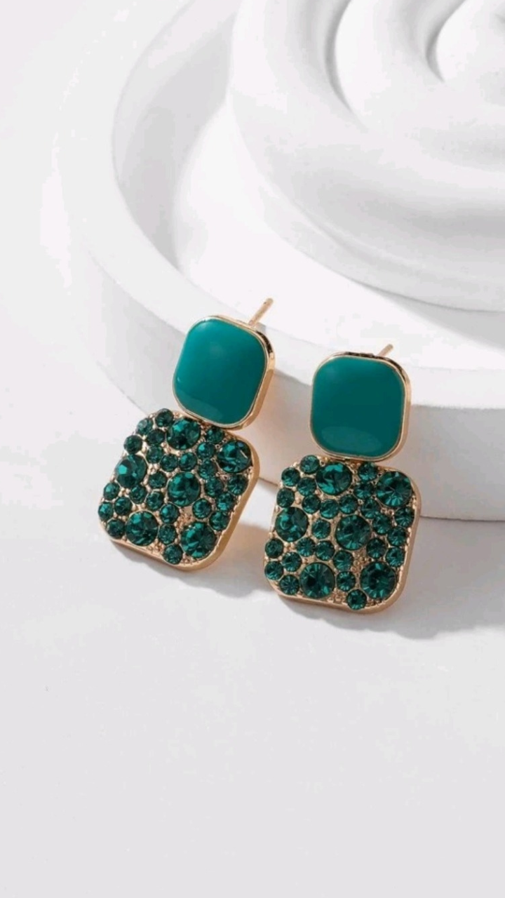 Green Rhinestone Earring JU0272
