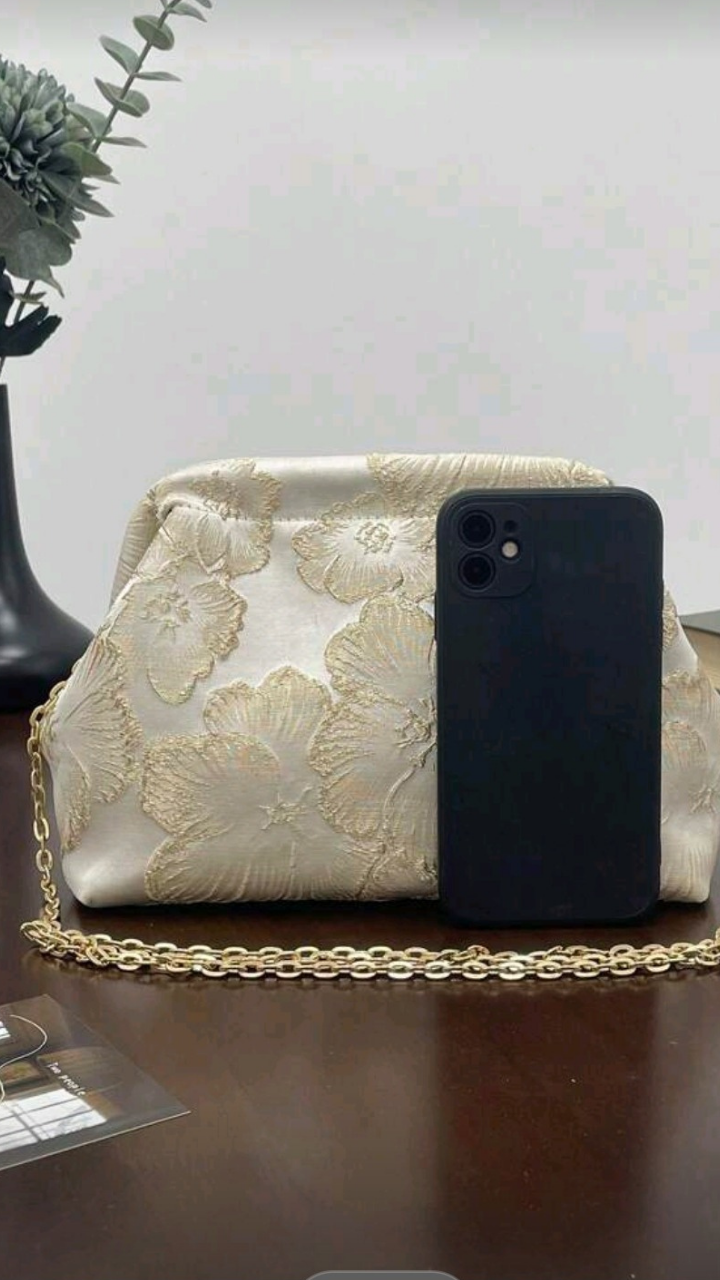 Cream & Gold Clutch Bag EB025