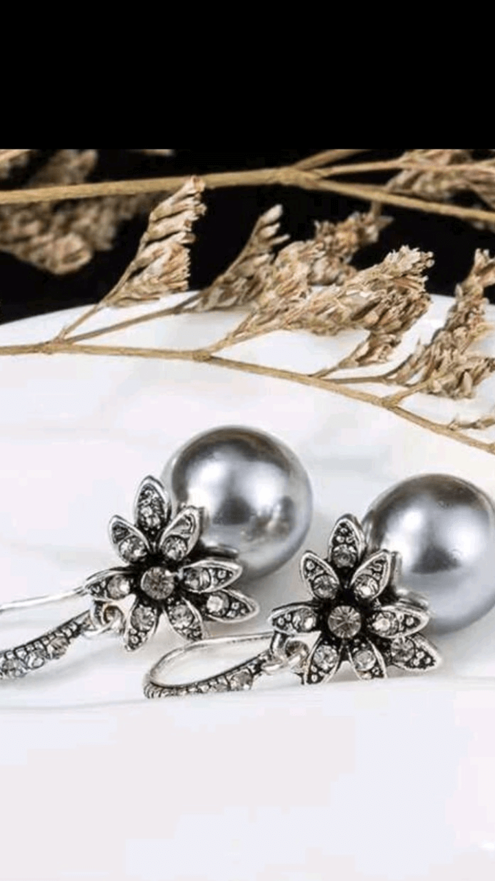 Grey Pearl Earring JU0278