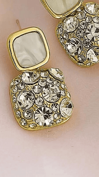 Gold Rhinestone Earring JU0281
